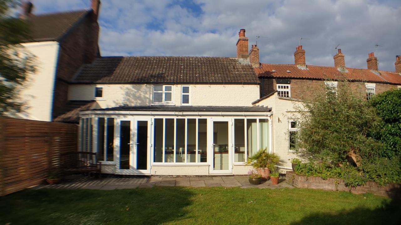 Holly Cottage, Hidden Gem In The Yorkshire Wolds Welton  Exteriör bild