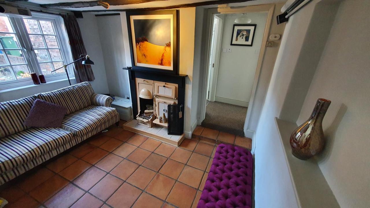 Holly Cottage, Hidden Gem In The Yorkshire Wolds Welton  Exteriör bild