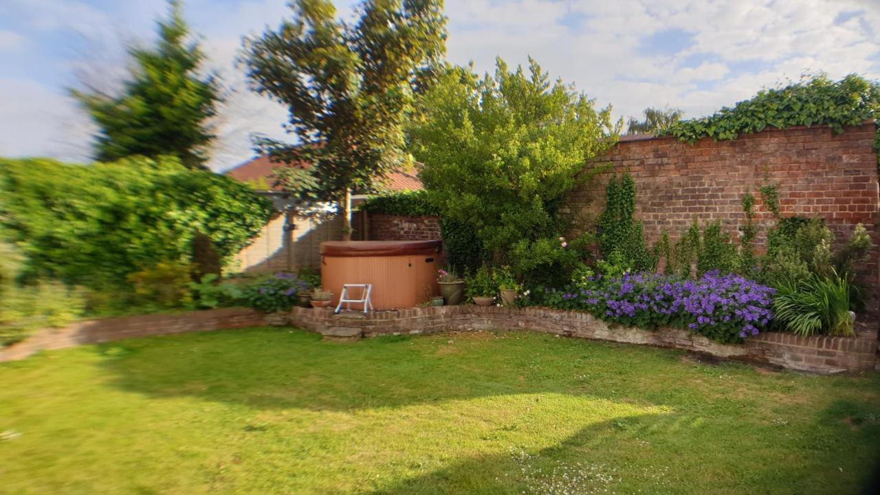 Holly Cottage, Hidden Gem In The Yorkshire Wolds Welton  Exteriör bild